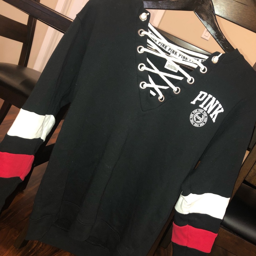 PINK Hoodie!! Worn only one!! Size XS!!